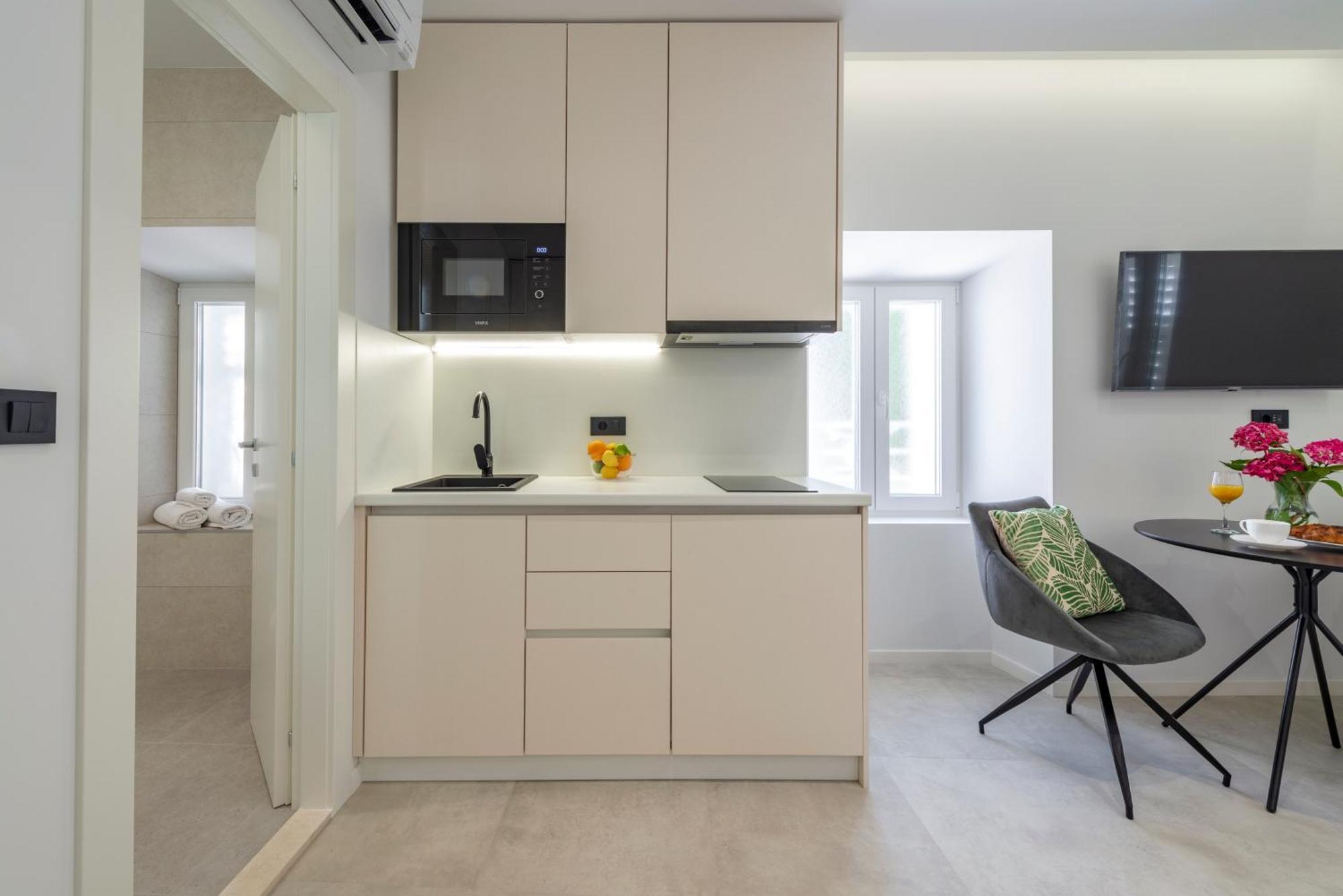 La Porta 1, Seaview Apartment In The Center Cavtat Exterior photo